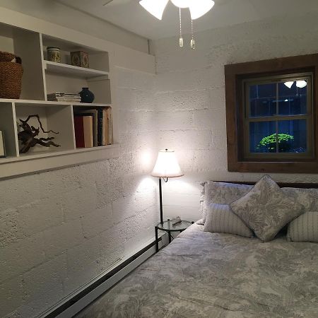 River House Inn Crumpler Bagian luar foto